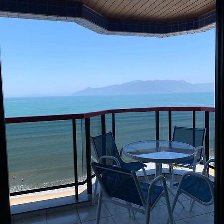 Apartamento Martin De Sa Caraguatatuba Luaran gambar
