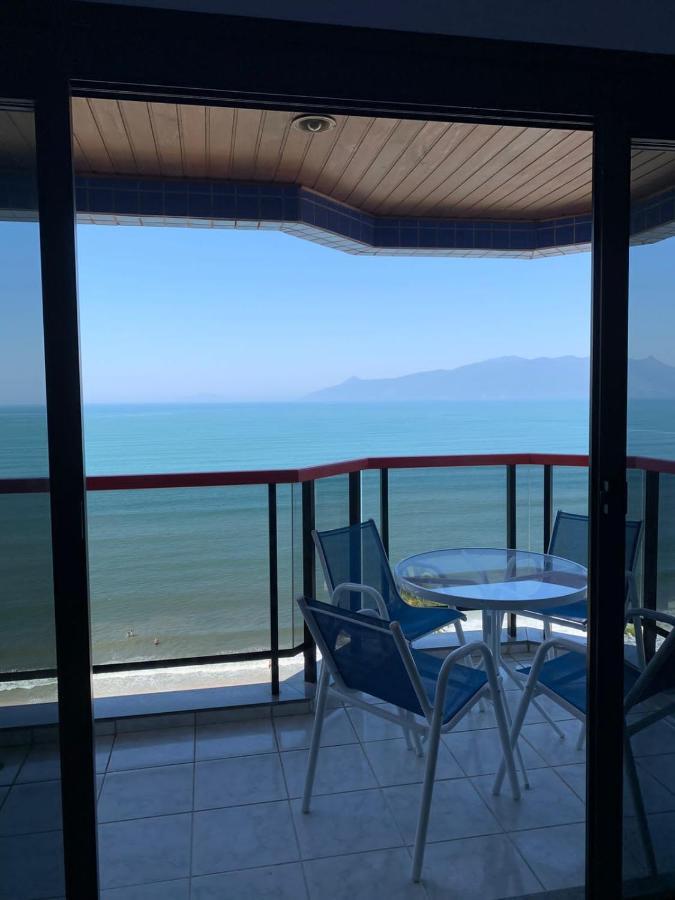 Apartamento Martin De Sa Caraguatatuba Luaran gambar