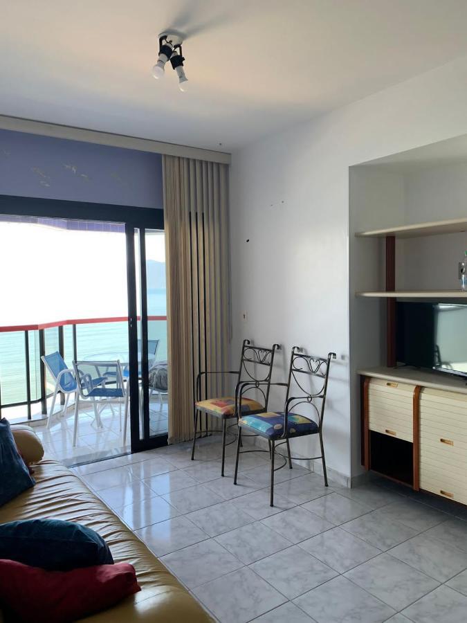 Apartamento Martin De Sa Caraguatatuba Luaran gambar